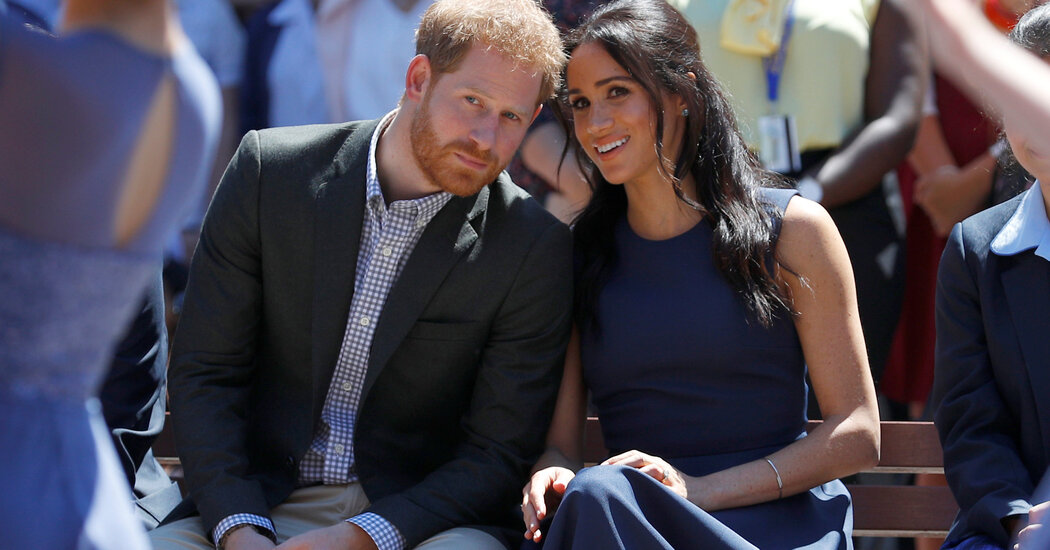 Harry dan Meghan Menjadi Publik pada Saat Sulit bagi Keluarga Kerajaan
