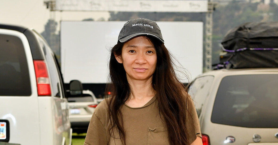 Chloé Zhao, Sutradara ‘Nomadland’, Menghadapi Serangan Balik di Tiongkok