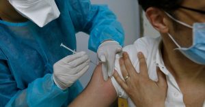 Sebagai Dokter, Saya Skeptis Tentang Vaksin Covid.  Kemudian saya Meninjau Sains.