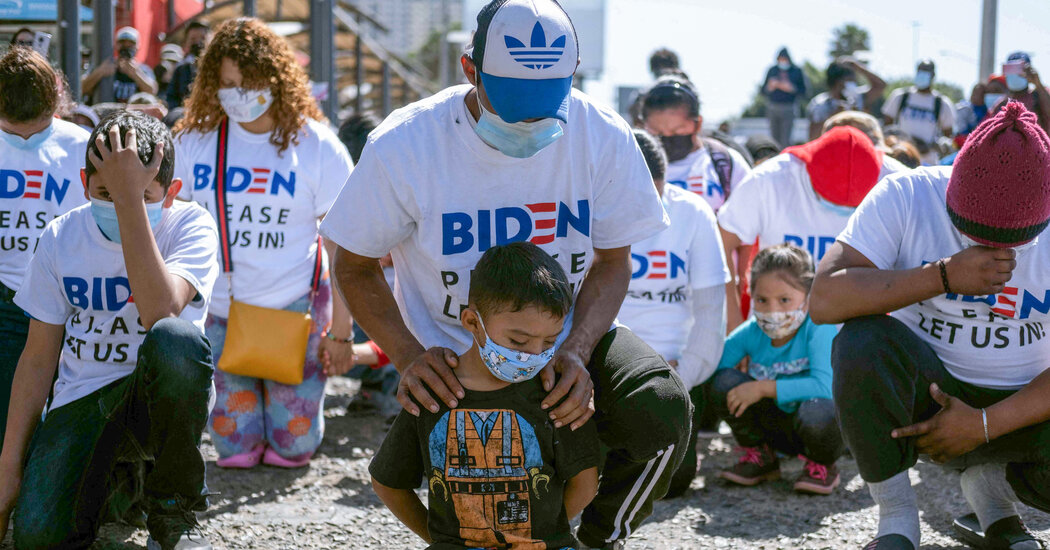 Presiden Biden Menghadapi Tantangan Dari Lonjakan Migran di Perbatasan