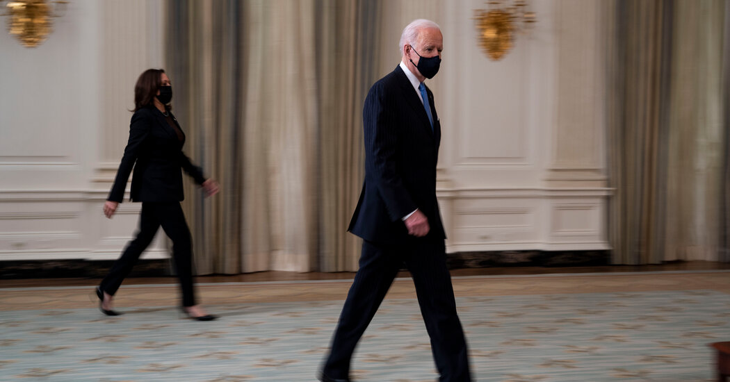 Untuk Biden, Musyawarah dan Perhatian, Mungkin Perhatian Berlebih, di Panggung Dunia