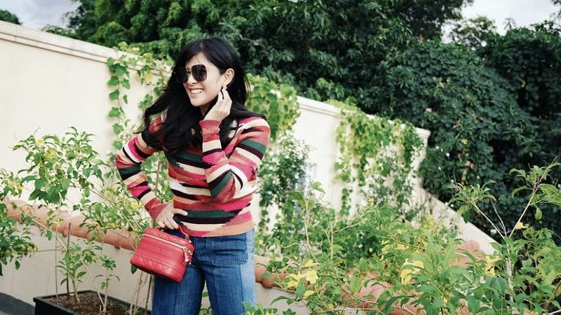 4 Gaya OOTD Dian Sastro Masih Kayak ABG, Netizen: Enggak Tua-Tua, Cantik! : Okezone Lifestyle