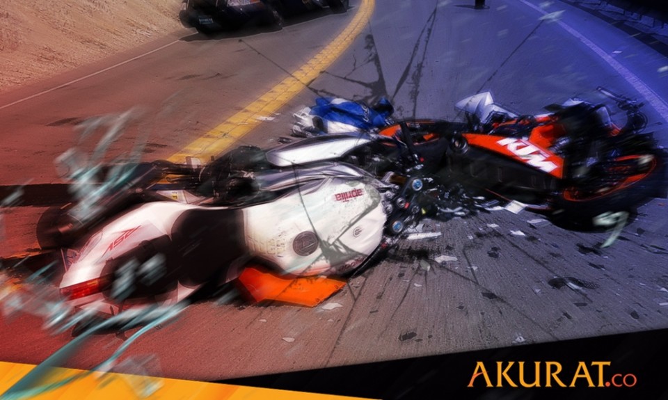 Motor Tabrak Truk Sawit, Pasutri Tewas di Jalan Lintas Sumatera