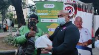 Baja Perindo Bagikan Makanan, Masker, dan Face Shield kepada Pengendara di Kebon Sirih : Okezone Nasional