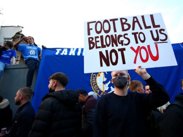 Chelsea Didoakan Keluar dari Empat Besar Premier League
