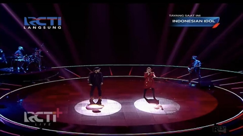Duet di Panggung Indonesian Idol Special Season, Rossa Puji Yoyo : Okezone Celebrity