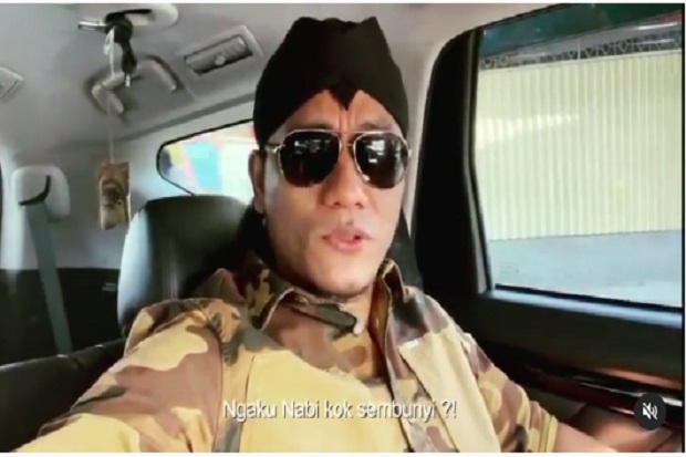 Nabi berkata, Mengapa bermain Kotak Tersembunyi?