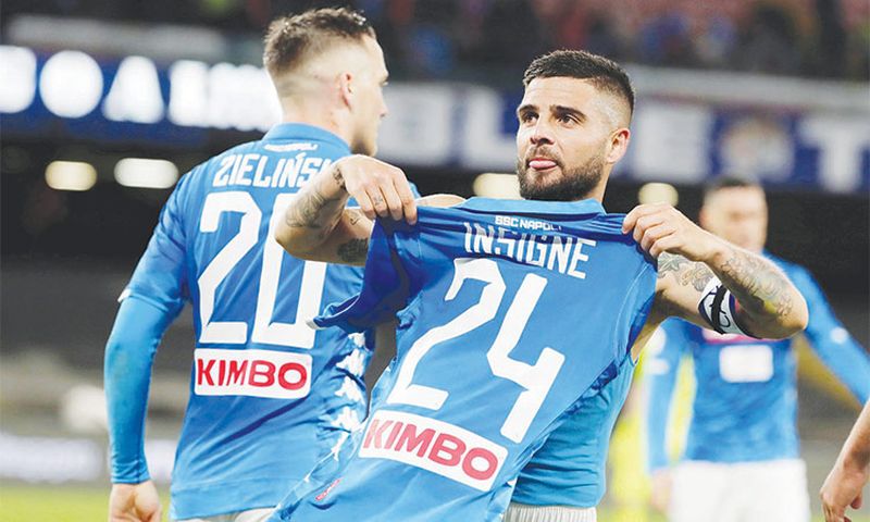 Lewati Maradona, Insigne Tembus Lima Besar Penampilan Terbanyak di Napoli : Okezone Bola