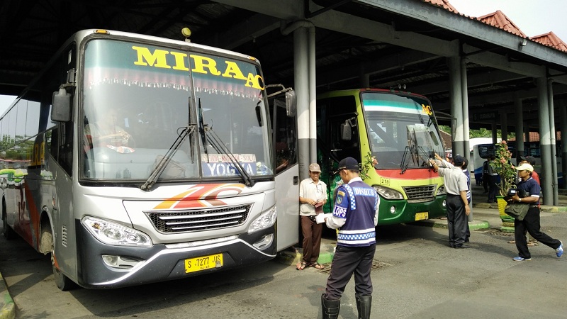 Menakar Efektivitas Larangan Mudik : Okezone Economy