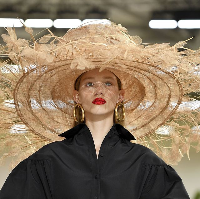 Label Fashion Valentino Dikabarkan akan Segera Merilis Koleksi Makeup