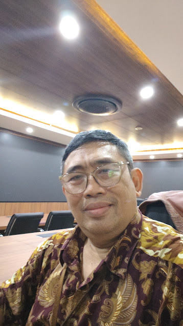 Deep Stake,  Oleh: SS Budi Raharjo (Pengamat Sosial)